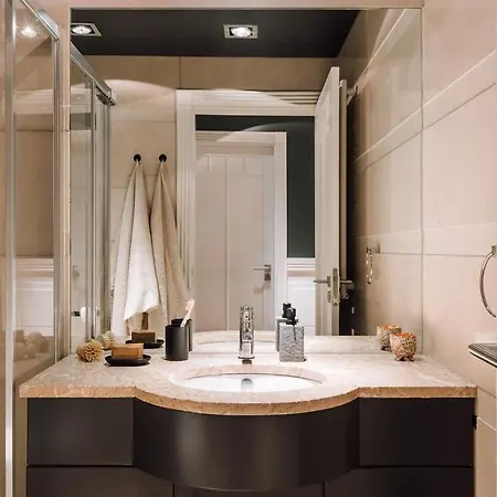 Appartement Tanigawa - 2 Bedrooms In Santo Antonio