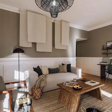 Apartment Tanigawa - 2 Bedrooms In Santo Antonio