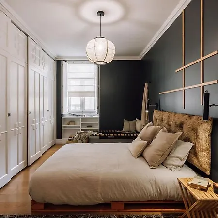 Tanigawa - 2 Bedrooms In Santo Antonio Appartement Lissabon